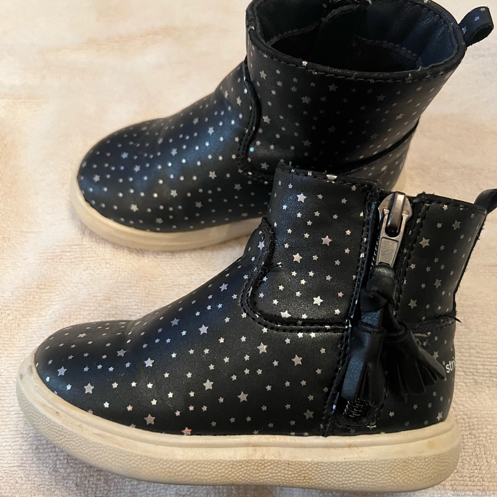 Starry Black Stride Rite Boots 6 Toddler